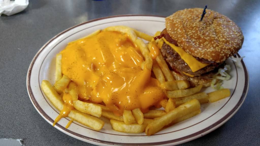 Luigis Family Restaurant | restaurant | 951 S Opdyke Rd, Auburn Hills, MI 48326, USA | 2487580100 OR +1 248-758-0100