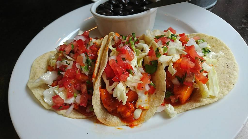 El Naranjo - South Lamar | restaurant | 2717 S Lamar Blvd STE 1085, Austin, TX 78704, USA | 5125205750 OR +1 512-520-5750