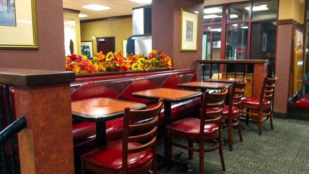 Arbys | restaurant | 110 Pkwy E Dr, Hoover, AL 35244, USA | 2056826820 OR +1 205-682-6820