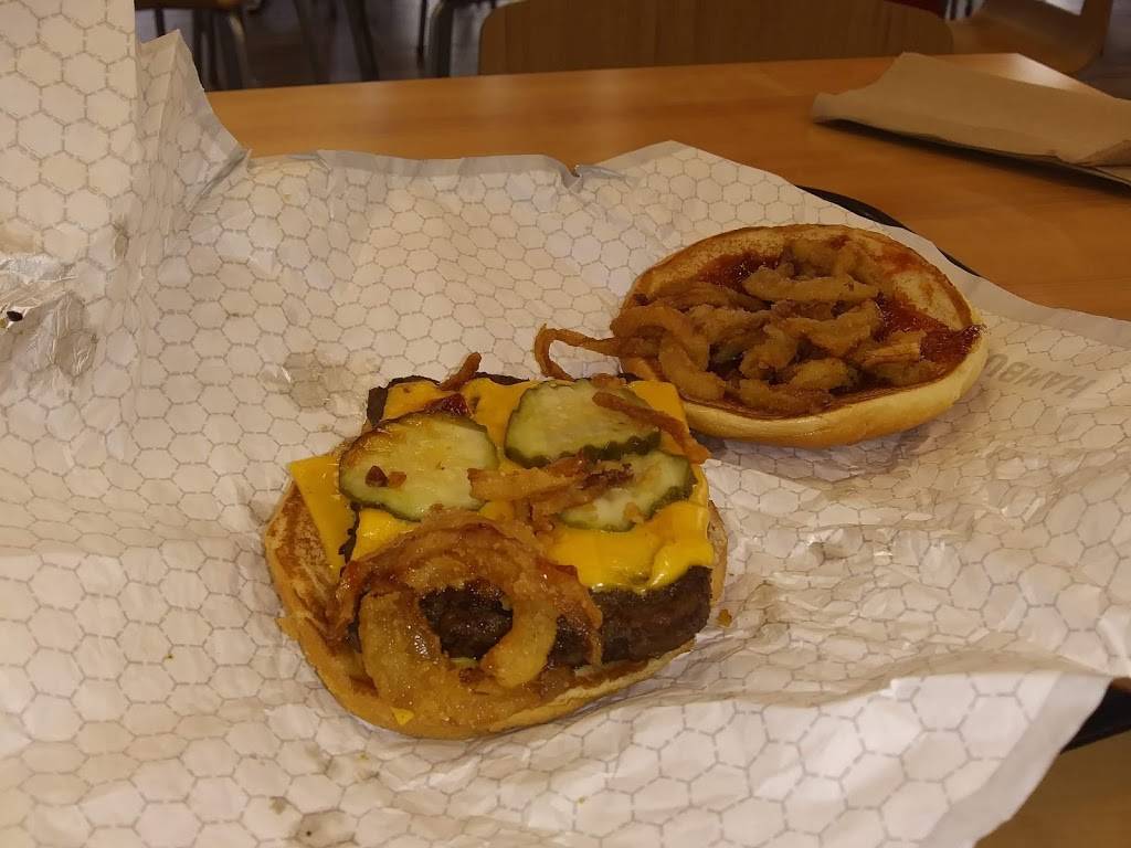 Wendys | restaurant | 3000 Broadway N.E, Knoxville, TN 37917, USA | 8656888633 OR +1 865-688-8633