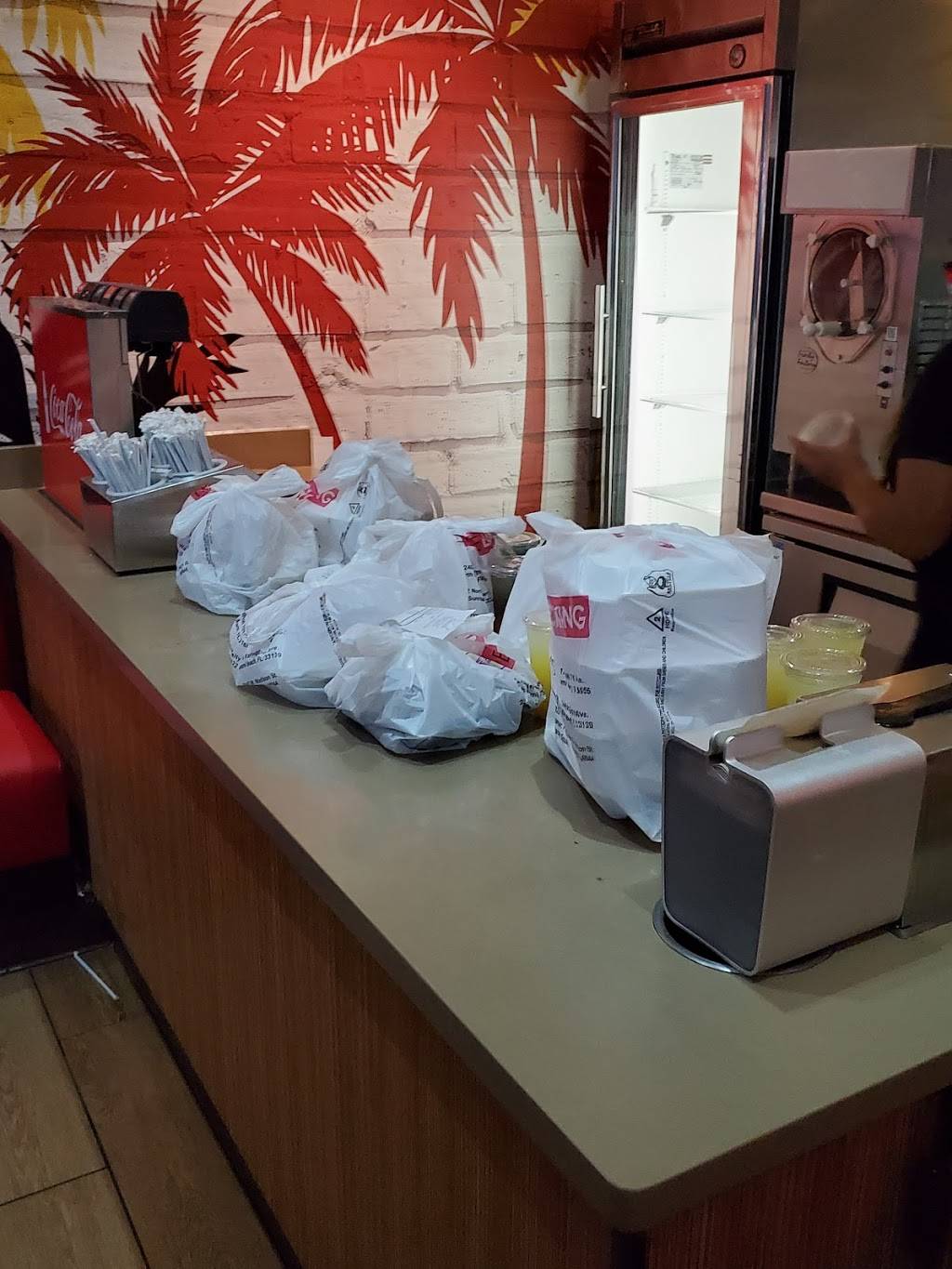 The Licking Orlando | restaurant | 4706 Millenia Plaza Way, Orlando, FL 32839, USA | 4072334794 OR +1 407-233-4794