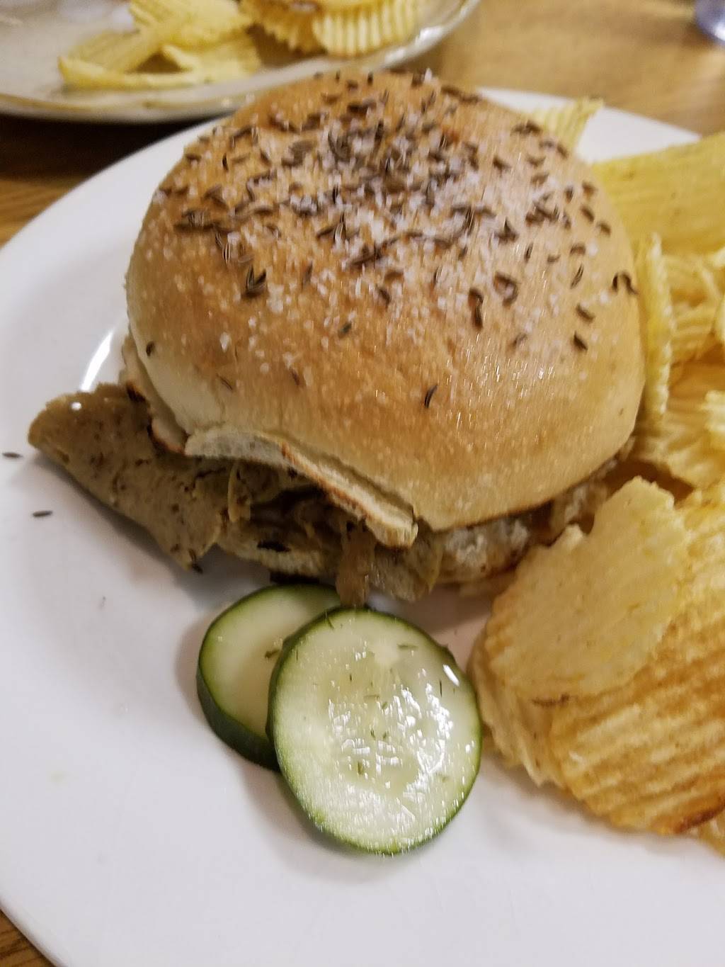 Amys Place | restaurant | 3234 Main St, Buffalo, NY 14214, USA | 7168326666 OR +1 716-832-6666