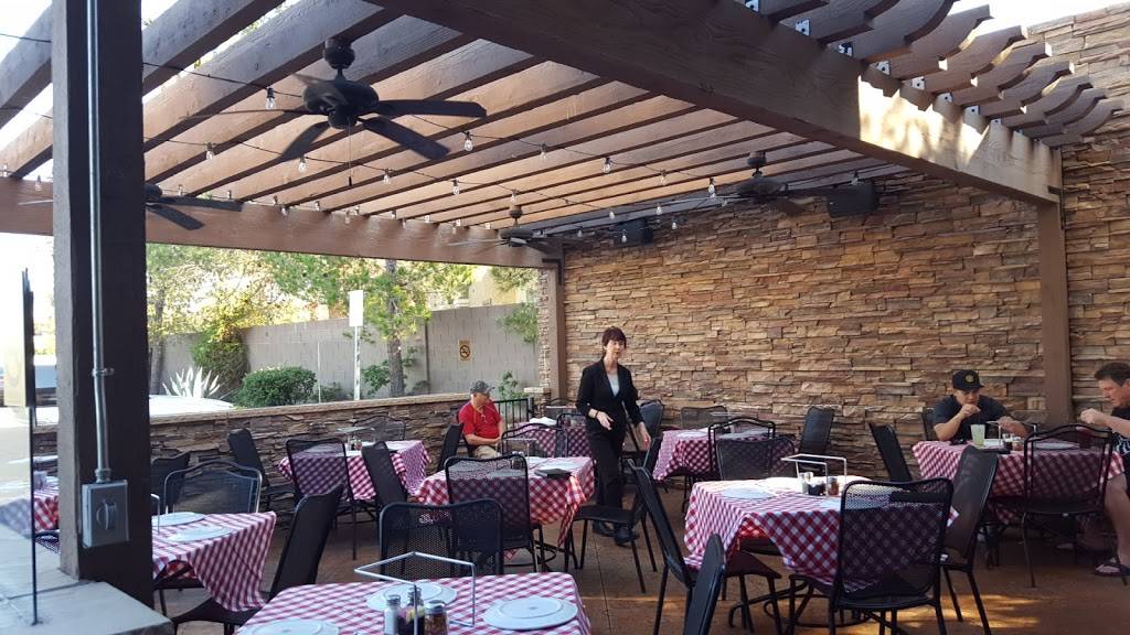 Grimaldis Pizzeria | restaurant | 9595 S Eastern Ave Ste 100, Las Vegas, NV 89123, USA | 7026579400 OR +1 702-657-9400