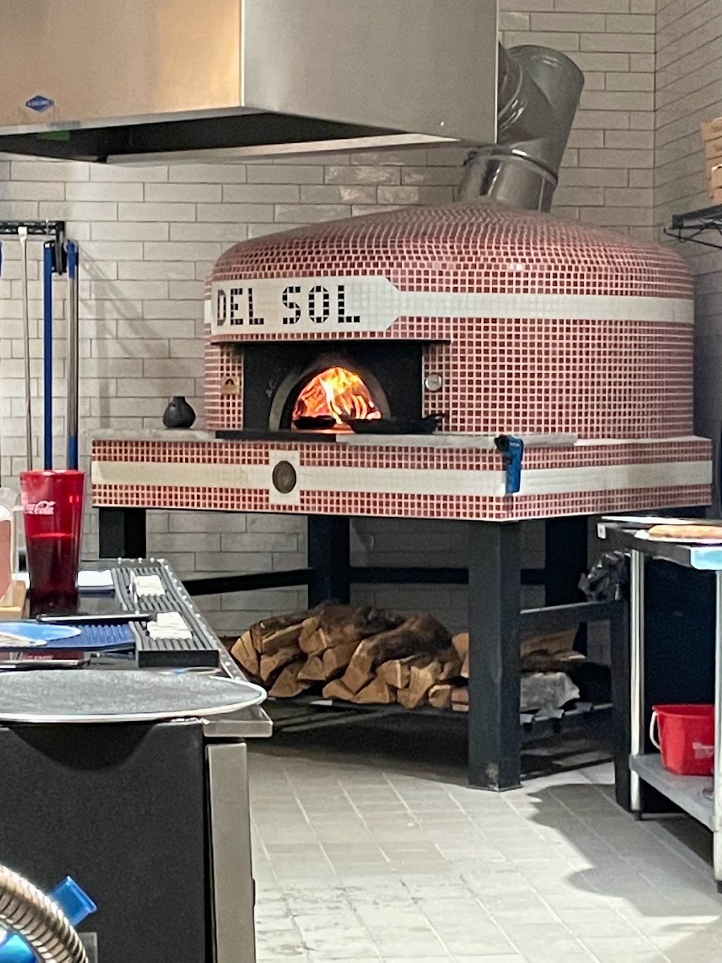 Pizzeria Del Sol | restaurant | 3010 S 99th Ave, Phoenix, AZ 85353, USA | 6234404004 OR +1 623-440-4004