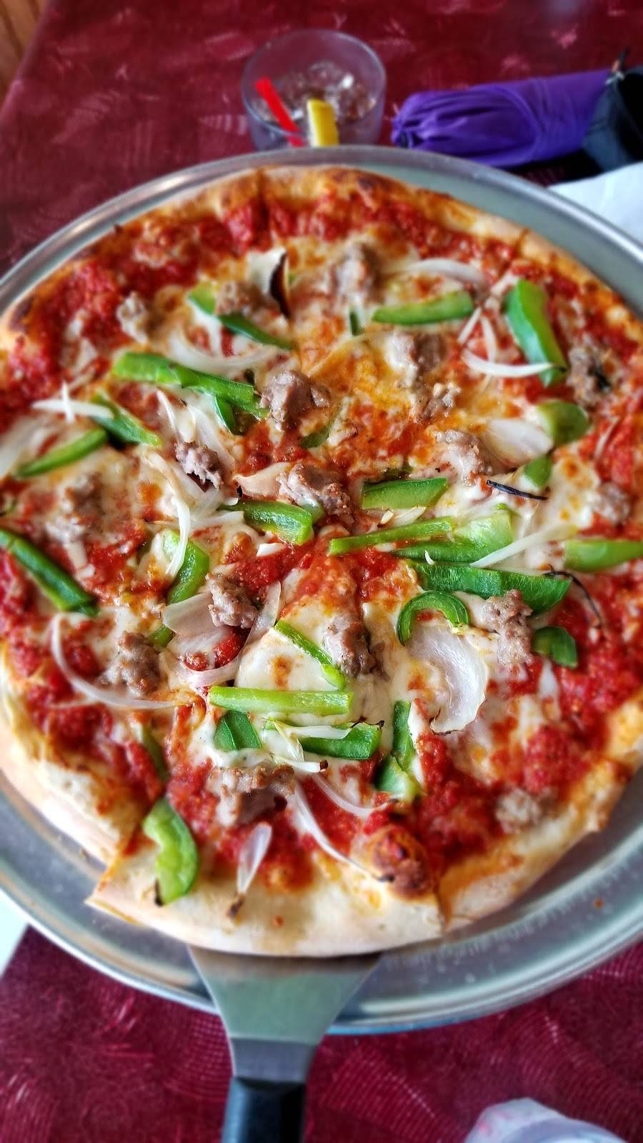 Lucianos Ristoranti | restaurant | 103 W Ludington Ave, Ludington, MI 49431, USA | 2318432244 OR +1 231-843-2244