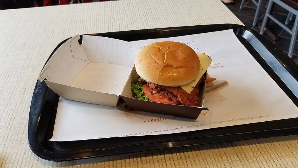 Chick-Fil-A | restaurant | 2691 Carver Rd, Gambrills, MD 21054, USA | 4107212105 OR +1 410-721-2105