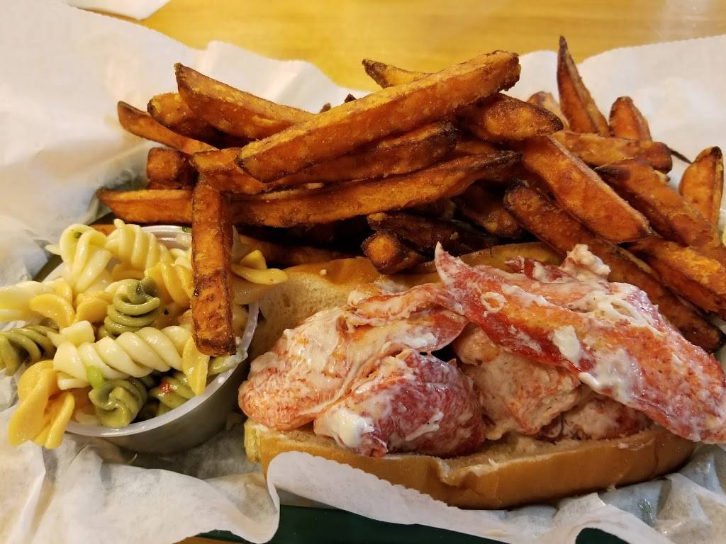 Camerons Lobster House | restaurant | 18 Bath Rd, Brunswick, ME 04011, USA | 2077252886 OR +1 207-725-2886