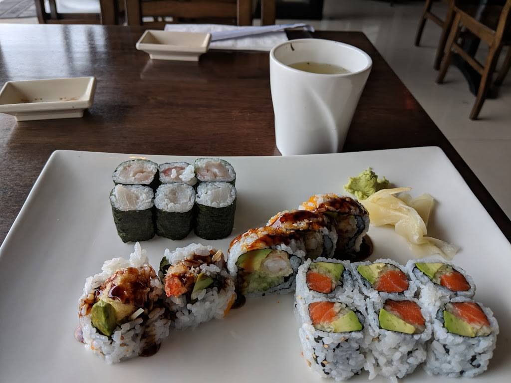 Sugi Sushi | restaurant | 3799 E Tremont Ave, Bronx, NY 10465, USA | 7188236868 OR +1 718-823-6868