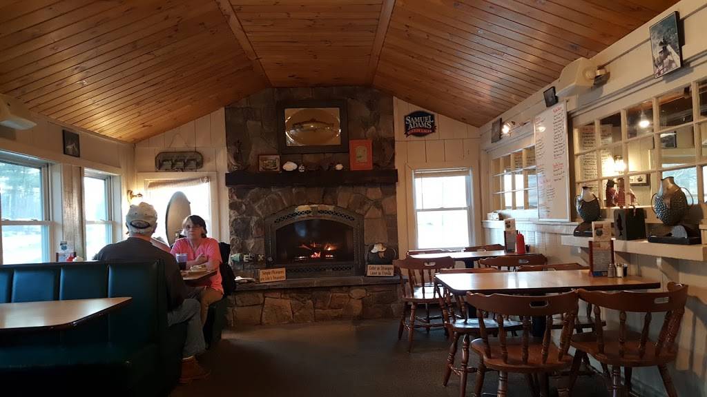 Anglers Restaurant | restaurant | 542 Elm St, Newport, ME 04953, USA | 2073683374 OR +1 207-368-3374