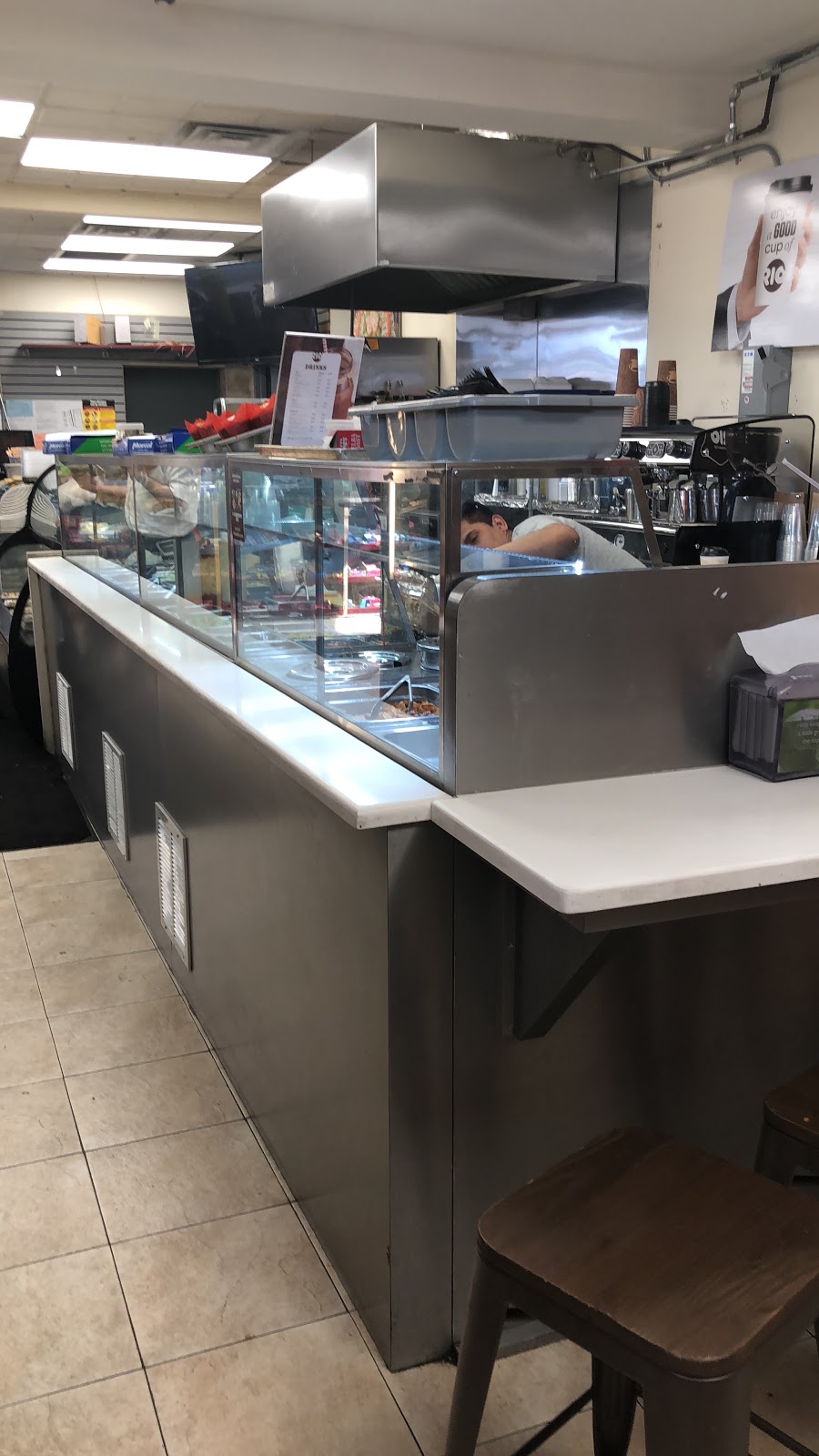 Rio Kosher | restaurant | 3715 14th Ave, Brooklyn, NY 11218, USA | 7184363700 OR +1 718-436-3700