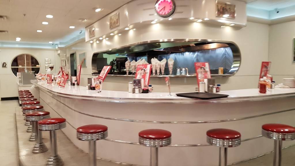 Rubys Diner | restaurant | 550 Deep Valley Dr, Rolling Hills Estates, CA 90274, USA | 3105447829 OR +1 310-544-7829