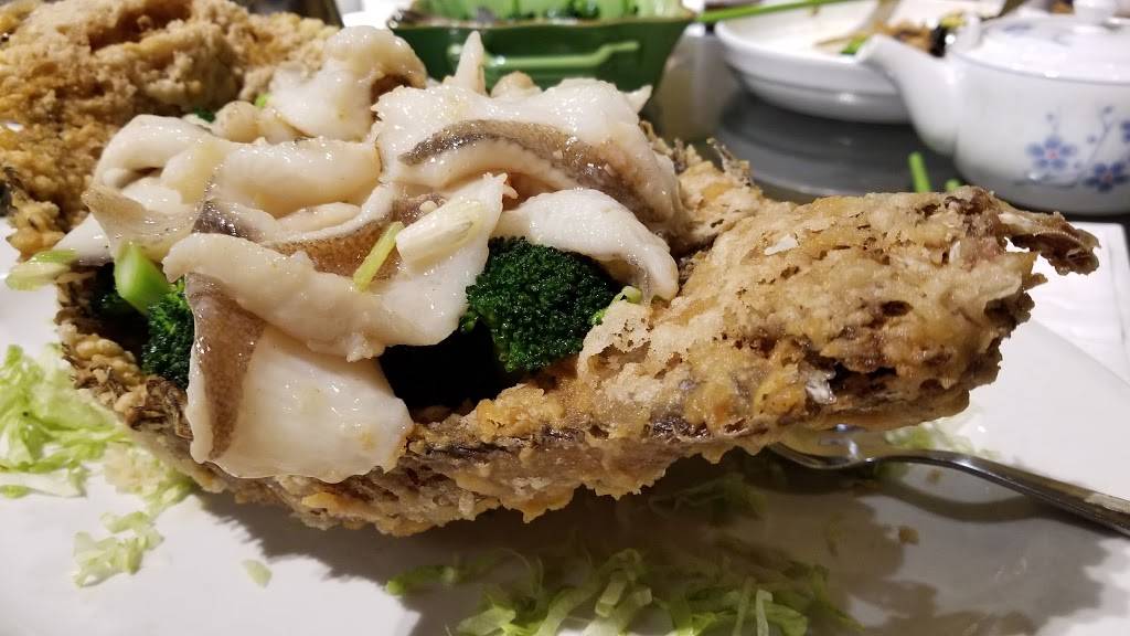 Fantasy Eatery | restaurant | 10909 Yonge St, Richmond Hill, ON L4C 4M6, Canada | 9057870388 OR +1 905-787-0388