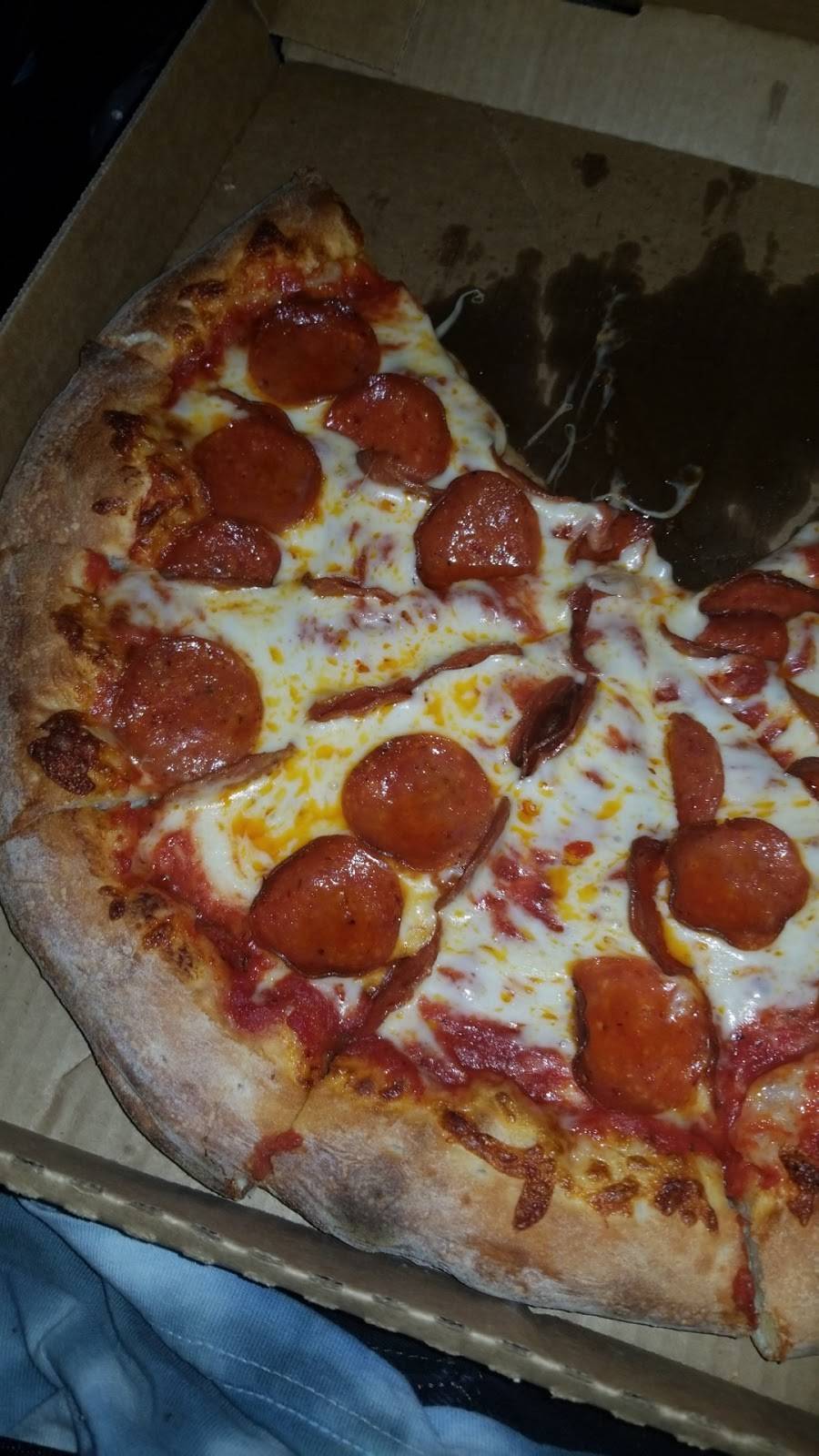 Porkys Pizza | restaurant | 9988 Bloomington Ave, Bloomington, CA 92316, USA | 9098773493 OR +1 909-877-3493