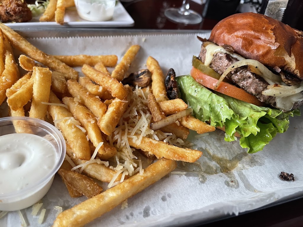 19 Handles Pub & Grill | restaurant | 4235 Arden Way, Sacramento, CA 95864, USA | 9164874979 OR +1 916-487-4979