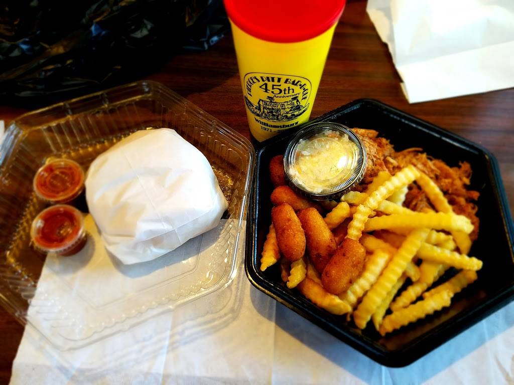 Pierces Pitt Bar-B-Que | restaurant | 447 E Rochambeau Dr, Williamsburg, VA 23188, USA | 7575652955 OR +1 757-565-2955