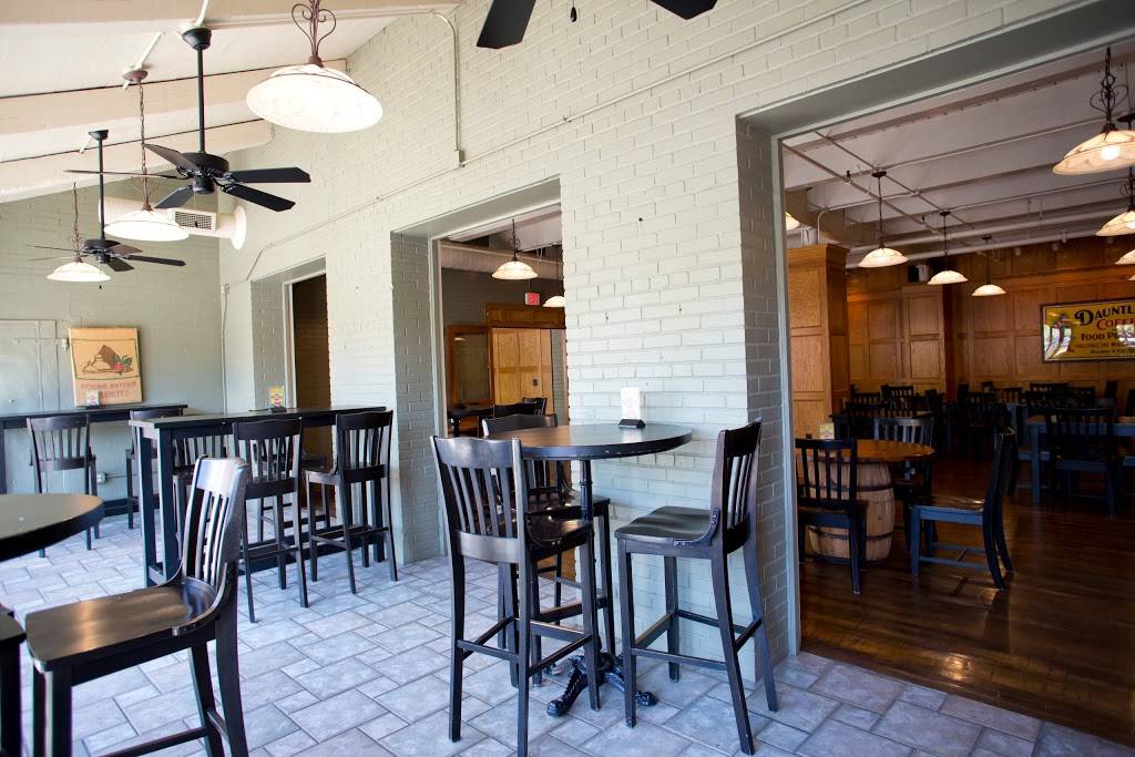 Clabber Girl Corporation | restaurant | 900 Wabash Ave, Terre Haute, IN 47807, USA | 8122329446 OR +1 812-232-9446