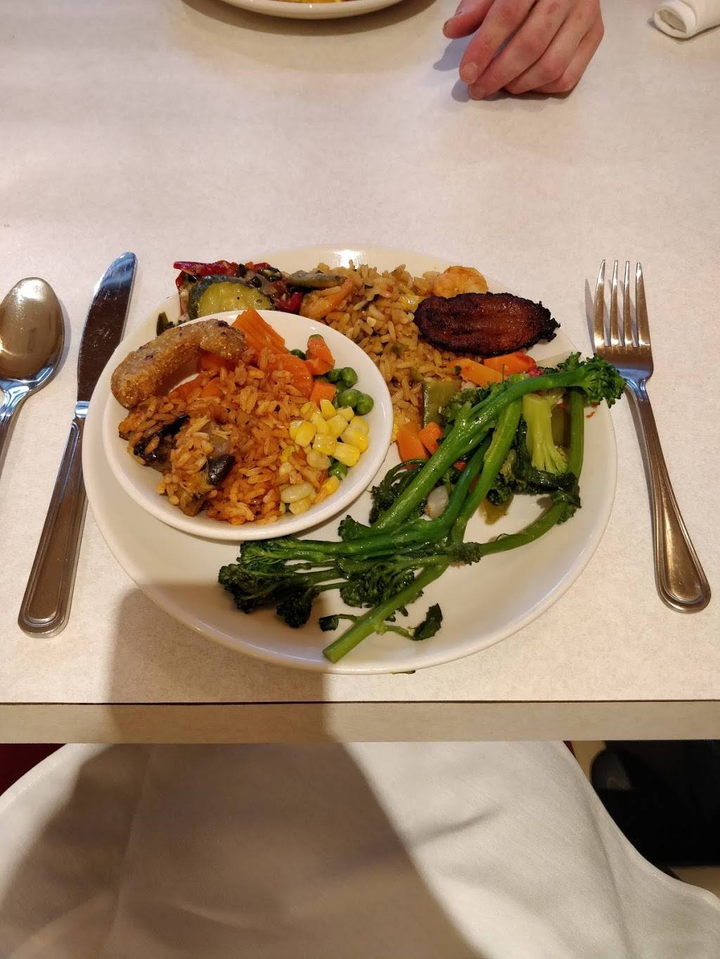 Harvest 365 Restaurant & Fresh Grill | restaurant | 7610 W Roosevelt Rd Suite 120, Forest Park, IL 60130, USA | 7084880415 OR +1 708-488-0415