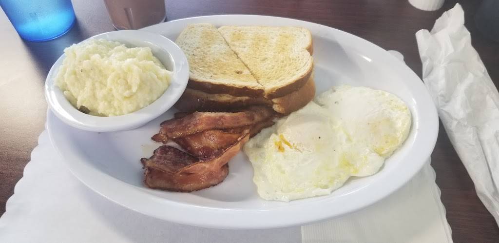 Cs Waffles - Titusville | restaurant | 125 Broad St, Titusville, FL 32796, USA | 3866909998 OR +1 386-690-9998