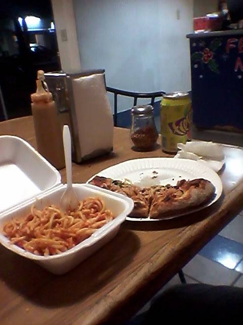 Luiggis Pizza | restaurant | Calle Delante 110, California, 22840 Ensenada, B.C., Mexico | 016461205888 OR +52 646 120 5888