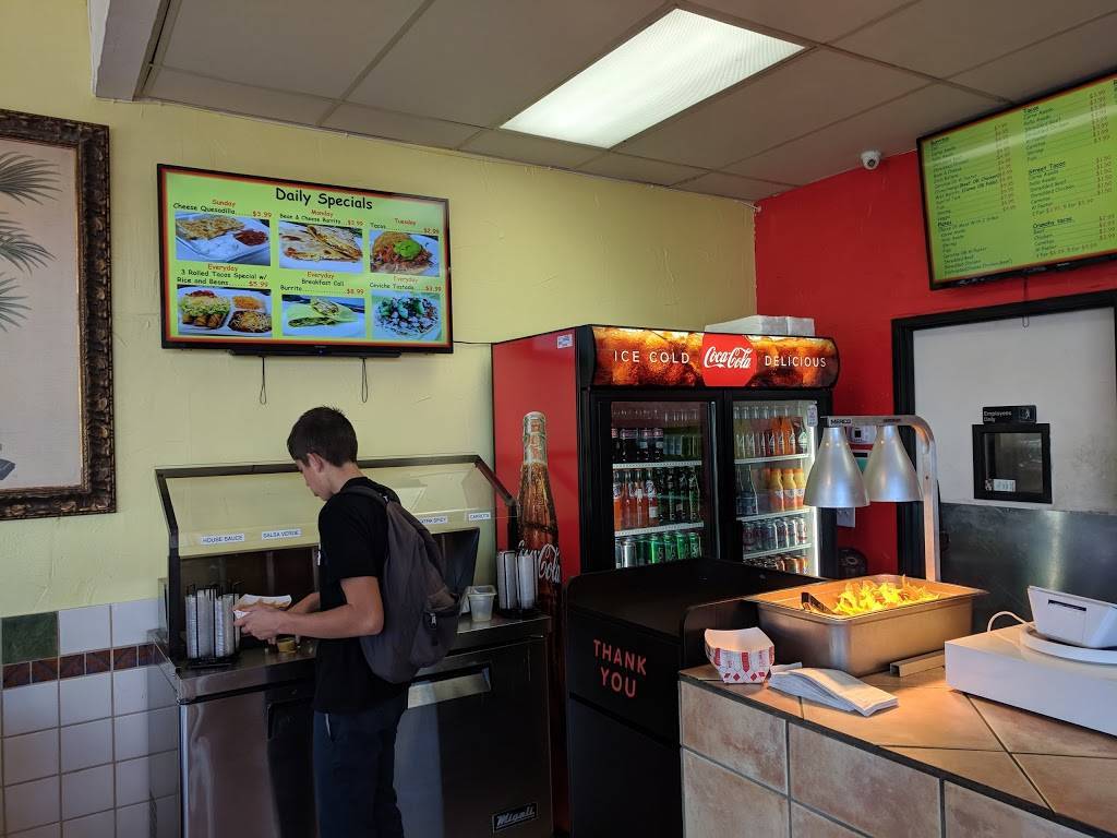 Ramons Taco Shop | restaurant | 3951 Governor Dr, San Diego, CA 92122, USA | 8584529446 OR +1 858-452-9446