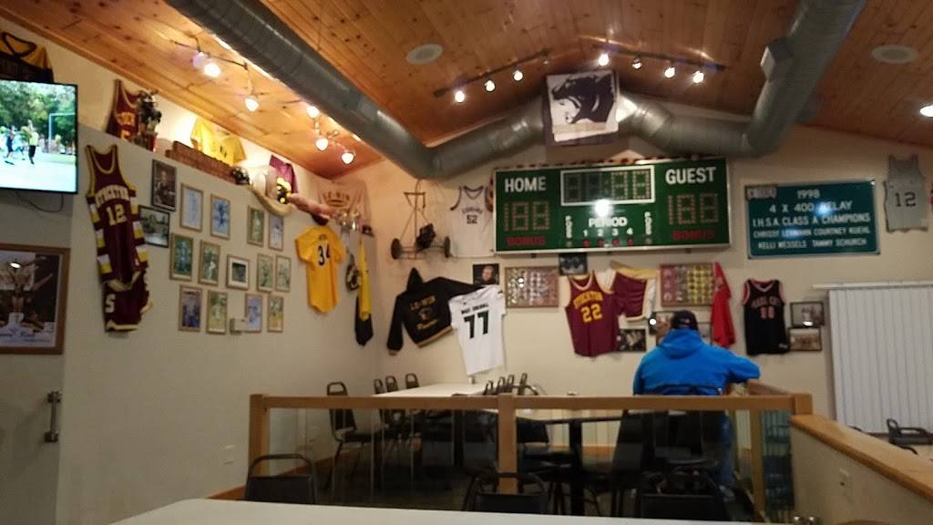 Coachs Golf & Grill | restaurant | 621 W Lena St, Lena, IL 61048, USA | 8153692222 OR +1 815-369-2222