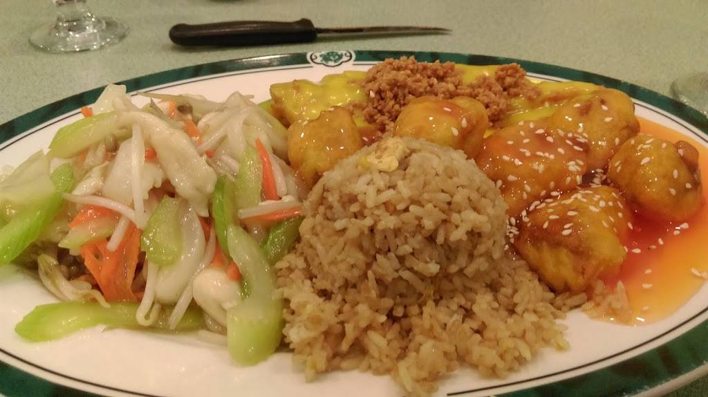 Golden Dragon III | restaurant | 813 W Yelm Ave, Yelm, WA 98597, USA | 3604581112 OR +1 360-458-1112
