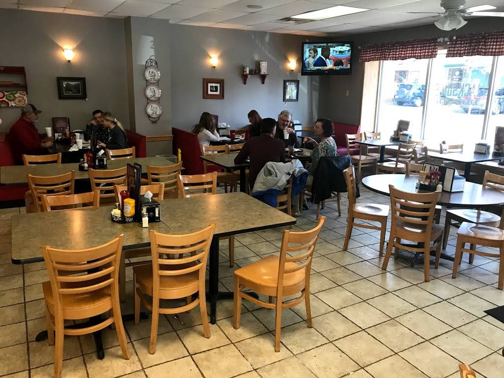 Jacksons Restaurant | restaurant | 203 S 3rd St, Richmond, KY 40475, USA | 8596232090 OR +1 859-623-2090