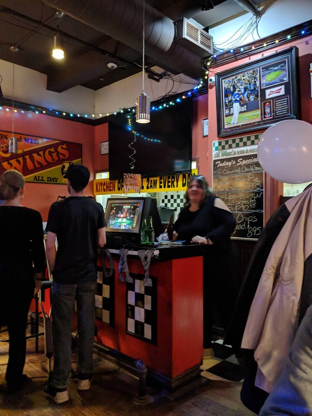 Al Macs Bar | restaurant | 2459 Kingston Rd, Scarborough, ON M1N 1V4, Canada | 4162667999 OR +1 416-266-7999