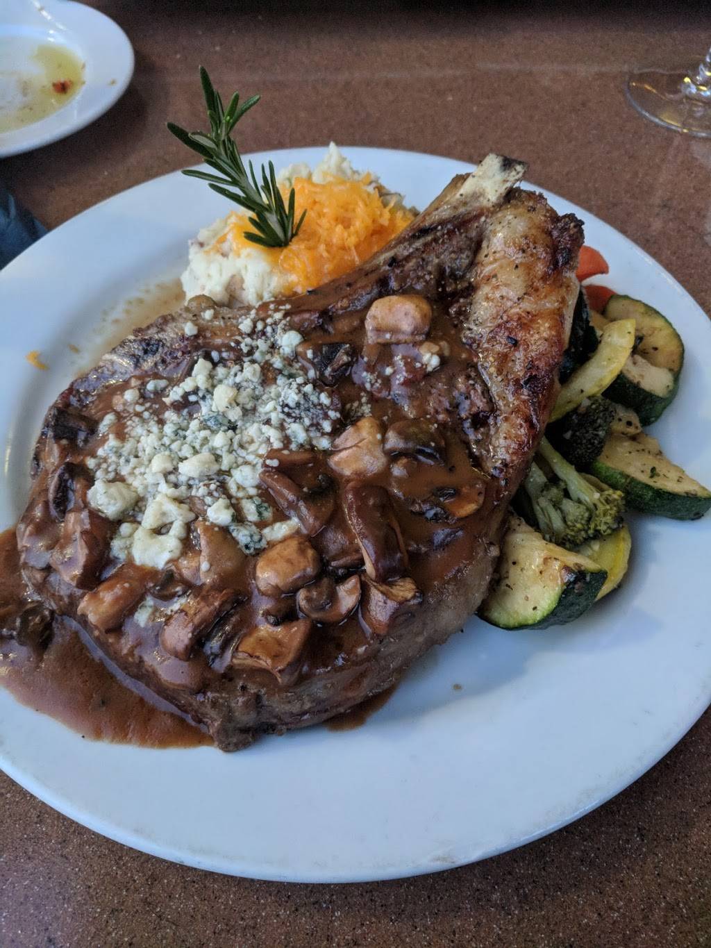 Ridge Grill | restaurant | 9999 S Mingo Rd G, Tulsa, OK 74133, USA | 9189944888 OR +1 918-994-4888