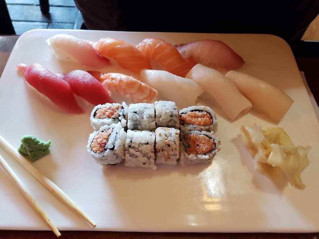 E-Chiban Asian Fusion | restaurant | 66-47 Fresh Pond Rd, Ridgewood, NY 11385, USA | 7183868333 OR +1 718-386-8333