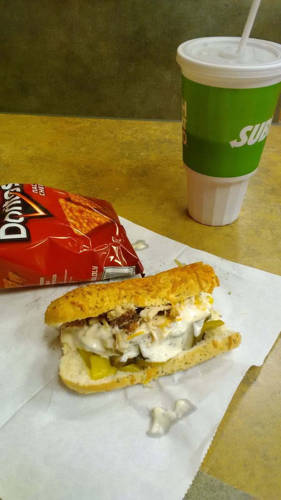 Subway | restaurant | 21147 TX-249, Houston, TX 77070, USA | 8328436484 OR +1 832-843-6484