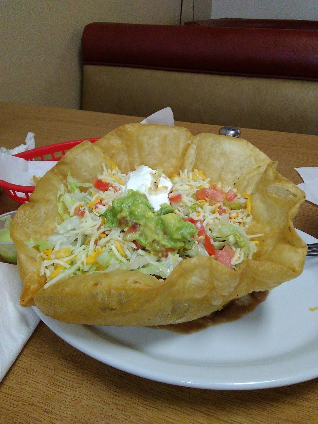 El Comal #2 | restaurant | 27192 Sun City Blvd, Sun City, CA 92586, USA | 9514589392 OR +1 951-458-9392