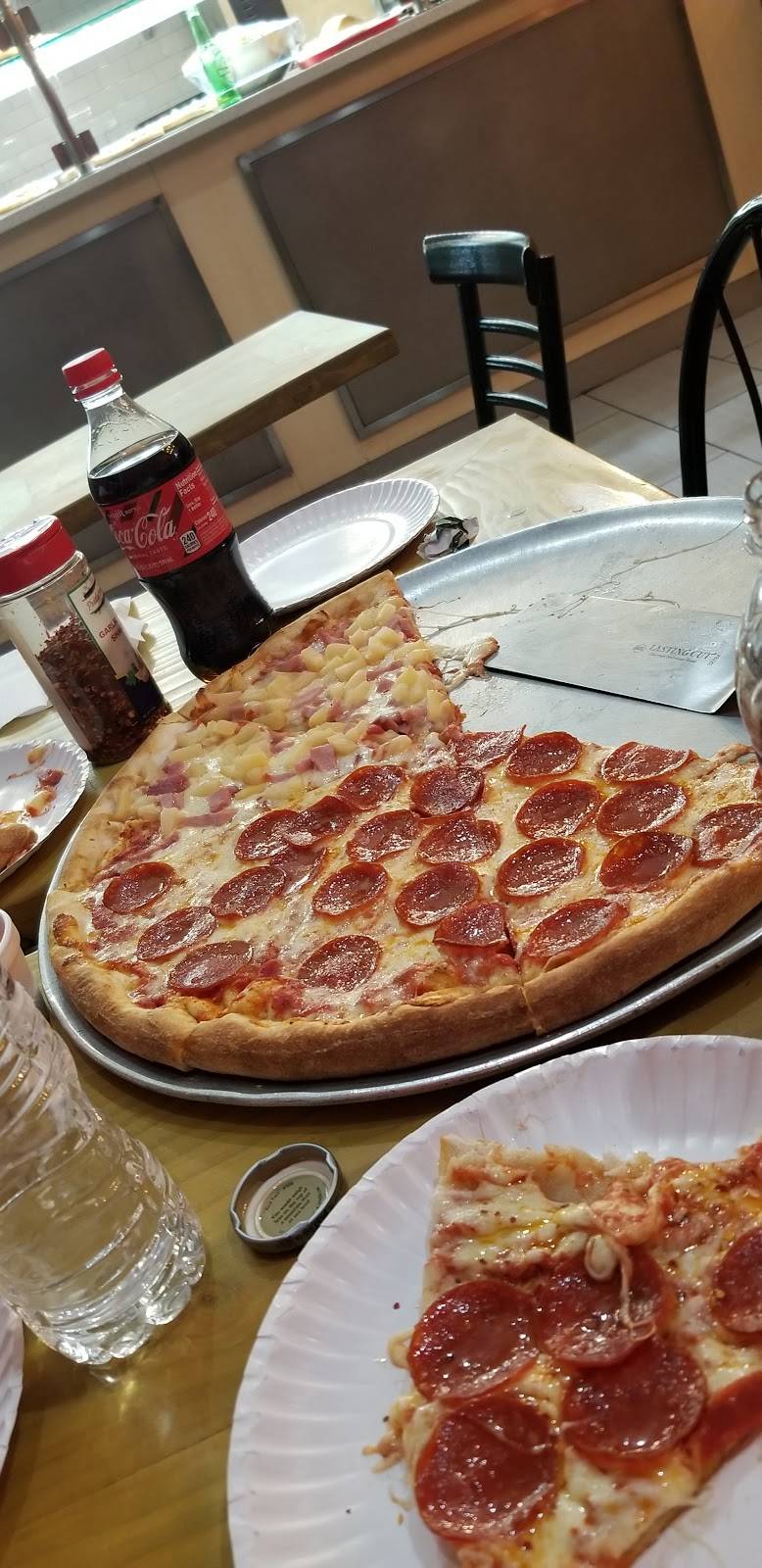 Pronto Pizza | restaurant | 141 Fulton St, New York, NY 10038, USA | 2127324131 OR +1 212-732-4131