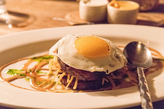 Girl & The Goat | restaurant | 809 W Randolph St, Chicago, IL 60607, USA | 3124926262 OR +1 312-492-6262