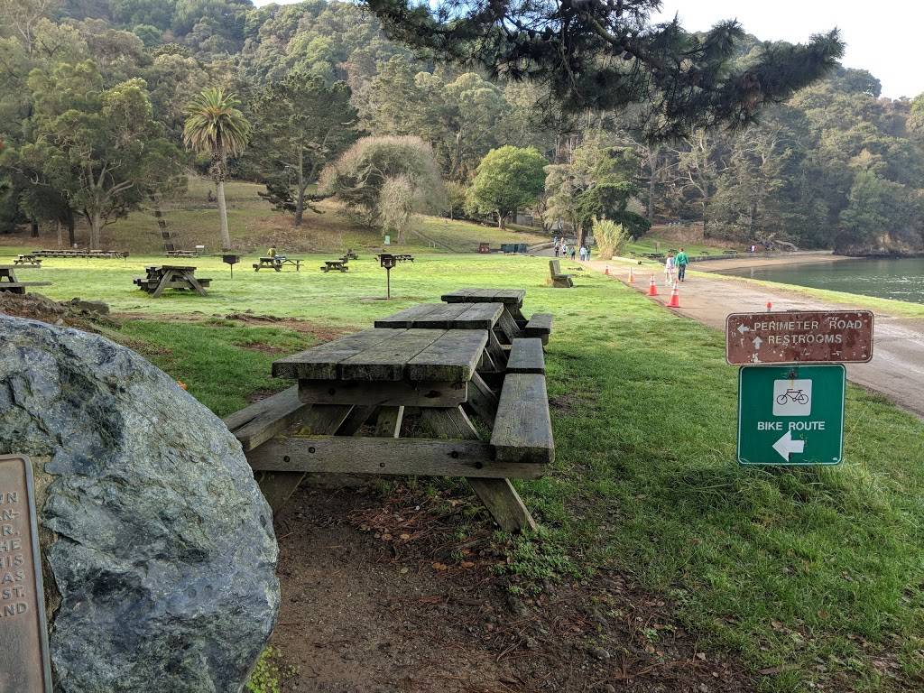 Angel Island Cafe | restaurant | United States, 1120 Mar W St, Tiburon, CA 94920, USA | 4154353392 OR +1 415-435-3392