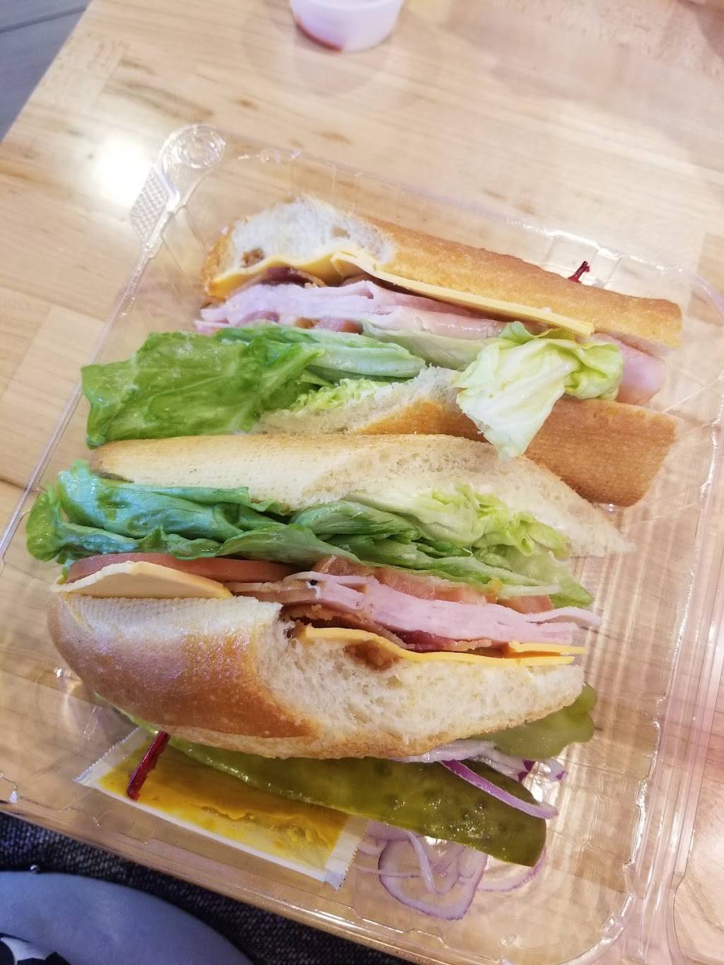 Lees Sandwiches | restaurant | 13686 N 75th Ave, Peoria, AZ 85381, USA | 6232998888 OR +1 623-299-8888