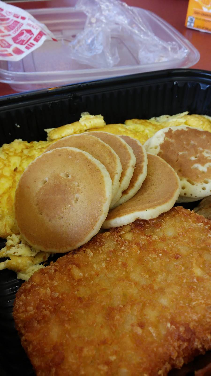 Jack in the Box | restaurant | 26510 Agoura Rd, Calabasas, CA 91302, USA | 8188809097 OR +1 818-880-9097