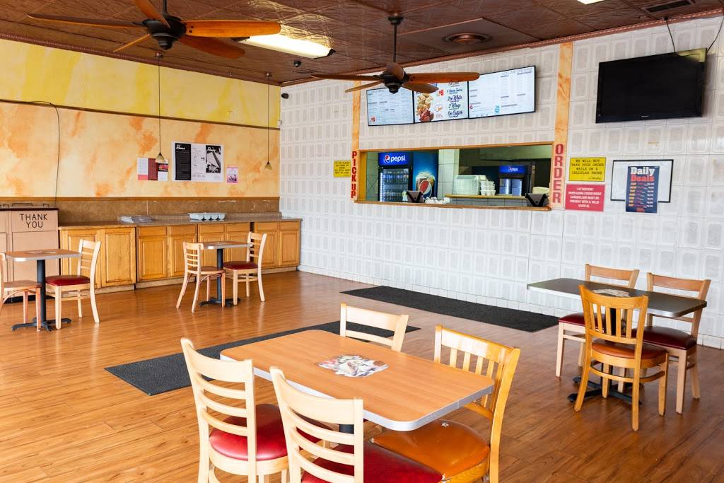 Uncle Remus SFC - Broadview | restaurant | 1801 Roosevelt Rd, Broadview, IL 60155, USA | 7086814105 OR +1 708-681-4105