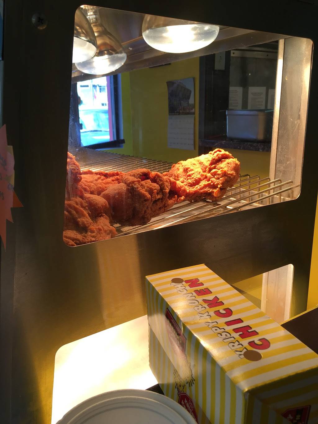 Krispy Krunchy Ckicken | restaurant | 1939 Clifford Ave, Rochester, NY 14609, USA | 5857307795 OR +1 585-730-7795