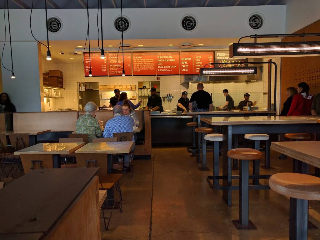 Chipotle Mexican Grill | restaurant | 1620 West Park Square, Xenia, OH 45385, USA | 9373722943 OR +1 937-372-2943