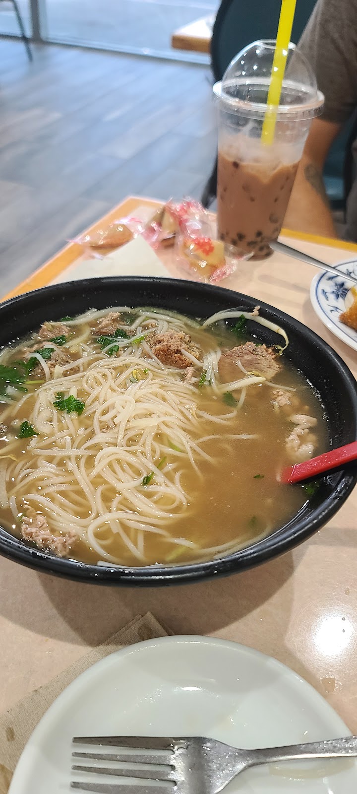 Kings Bowl | restaurant | 1424 Geneva St, Delavan, WI 53115, USA | 2627256057 OR +1 262-725-6057