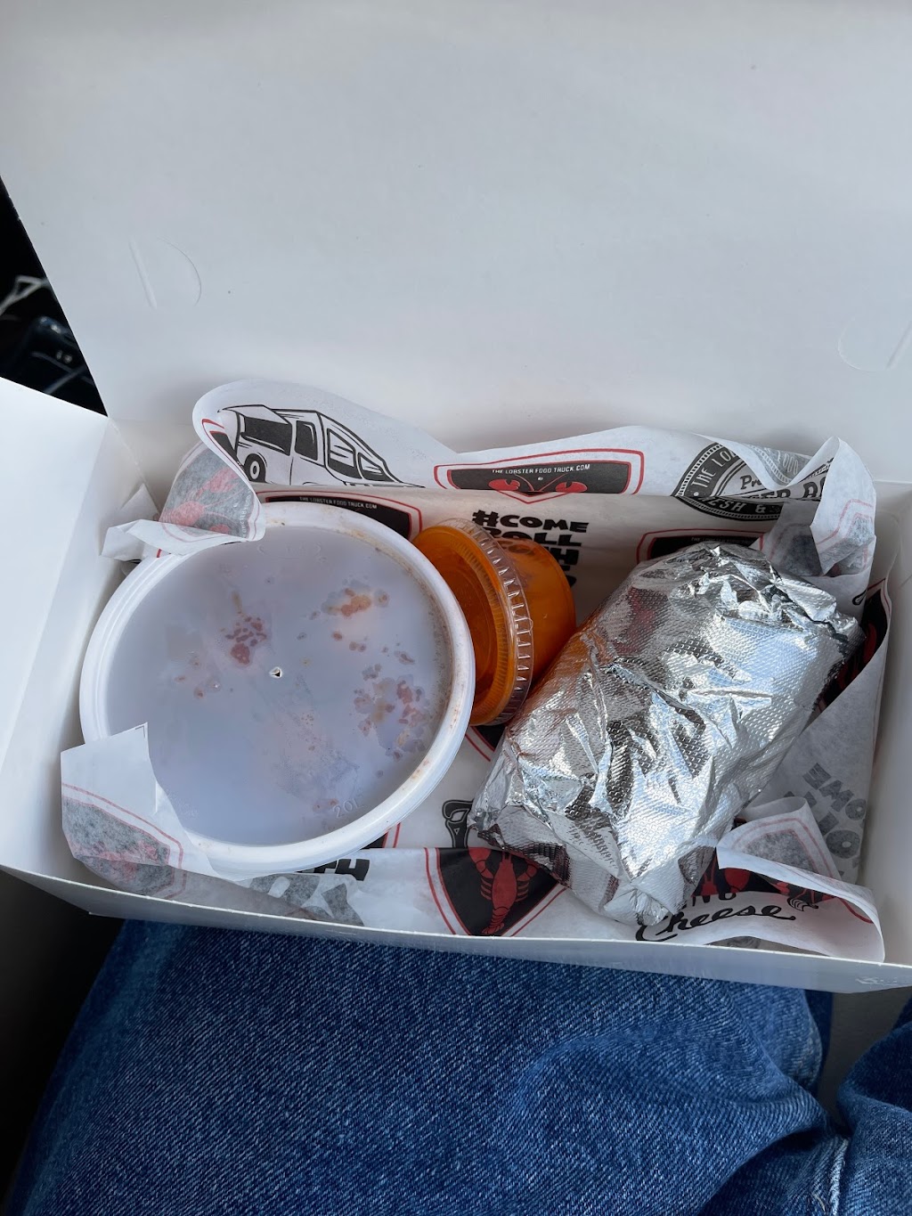 The Lobster Food Truck & Pitstop | restaurant | 10405 Ford Rd unit F, Dearborn, MI 48126, USA | 3134065854 OR +1 313-406-5854