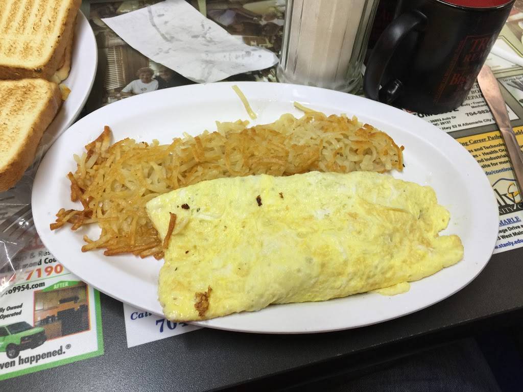 Breakfast Nook | restaurant | 842 S 2nd St, Albemarle, NC 28001, USA | 7049831413 OR +1 704-983-1413