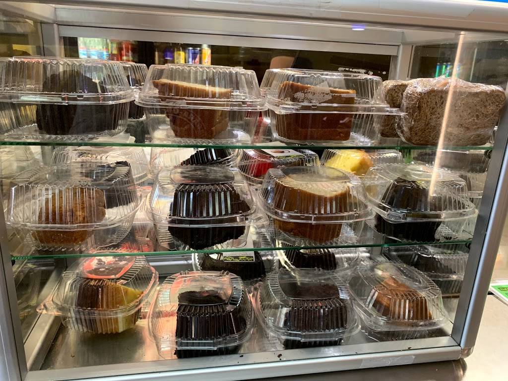 Jamaican Vibez | restaurant | 195 Starpoint Dr, Fayetteville, NC 28303, USA | 9103395467 OR +1 910-339-5467