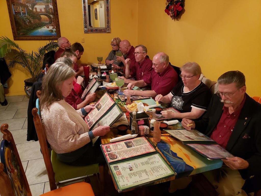 EL Dos De Oros | restaurant | 201 E Sycamore St, Ness City, KS 67560, USA | 7857982666 OR +1 785-798-2666