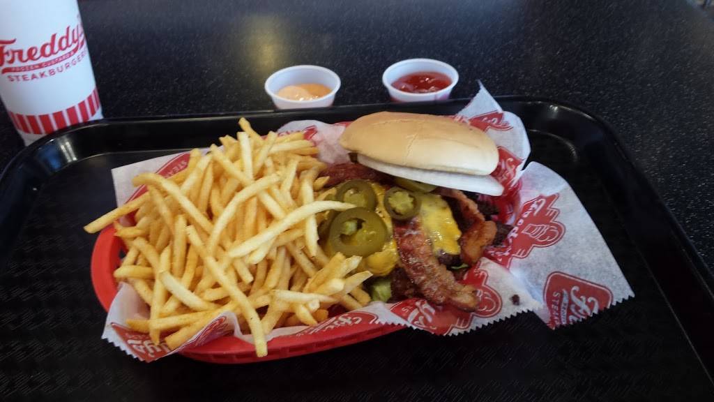 Freddys Frozen Custard & Steakburgers | restaurant | 6800 W Sunset Ave, Springdale, AR 72762, USA | 4799276901 OR +1 479-927-6901