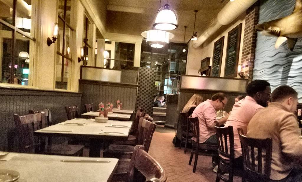 Blue Point Grill | restaurant | 258 Nassau St, Princeton, NJ 08542, USA | 6099211211 OR +1 609-921-1211