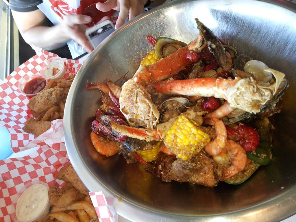 Boiling Crawfish | restaurant | 21022 108th Ave SE, Kent, WA 98031, USA | 2532364468 OR +1 253-236-4468