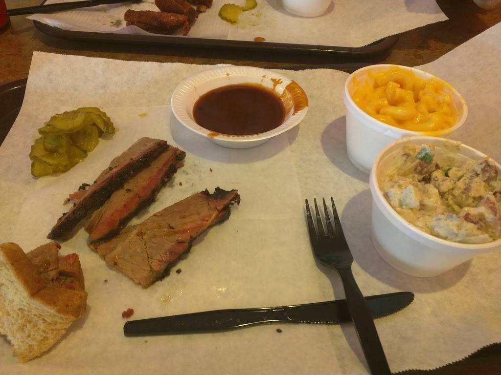 Chimney BBQ & Grill | restaurant | 8650 Spicewood Springs Rd #148, Austin, TX 78759, USA | 5122583063 OR +1 512-258-3063