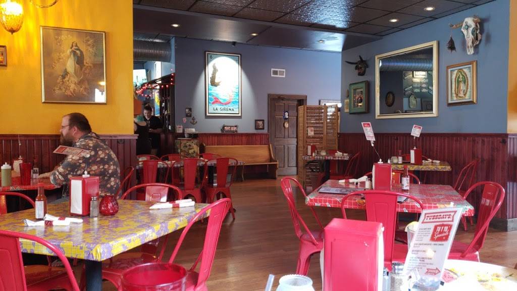 Café Corazón | restaurant | 2394 S Kinnickinnic Ave, Milwaukee, WI 53207, USA | 4145442774 OR +1 414-544-2774